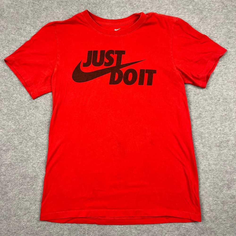 Nike T-Shirt Mens Small Red Just Do It Graphic Short Sleeve Athletic Crew Neck